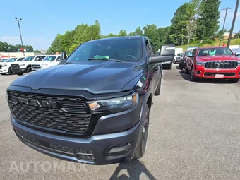 2025 Ram 1500 Big Horn Crew Cab Short Bed
