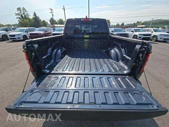 2025 Ram 1500 Big Horn Crew Cab Short Bed – miniatura 11