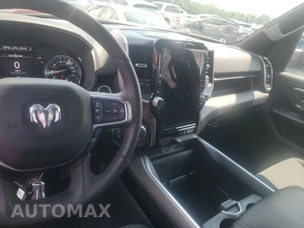 2025 Ram 1500 Big Horn Crew Cab Short Bed - miniatura 11