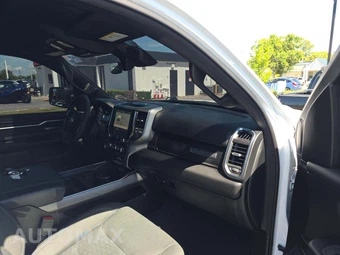 2025 Ram 1500 Big Horn Extended Cab Medium Bed - miniatura 19