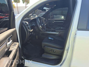 2025 Ram 1500 Big Horn Extended Cab Medium Bed - miniatura 6