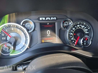 2025 Ram 1500 Big Horn Extended Cab Medium Bed - miniatura 9