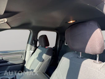 2025 Ram 1500 Big Horn Extended Cab Medium Bed - miniatura 4