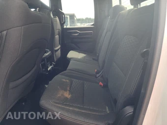 2025 Ram 1500 Big Horn Extended Cab Medium Bed - miniatura 13