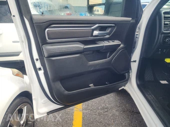 2025 Ram 1500 Big Horn Extended Cab Medium Bed - miniatura 9