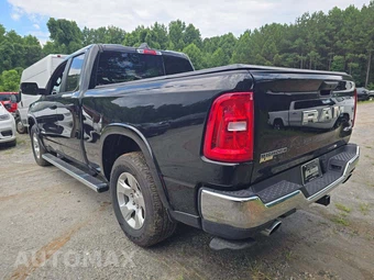 2025 Ram 1500 Big Horn Extended Cab Medium Bed - miniatura 2