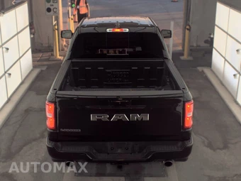 2025 Ram 1500 Laramie Crew Cab Short Bed - miniatura 5