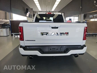 2025 Ram 1500 Laramie Crew Cab Short Bed - miniatura 5
