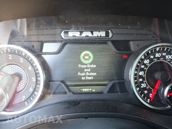 2025 Ram 1500 Laramie Crew Cab Short Bed - miniatura 12