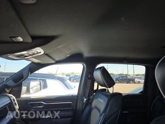 2025 Ram 1500 Laramie Crew Cab Short Bed - miniatura 18
