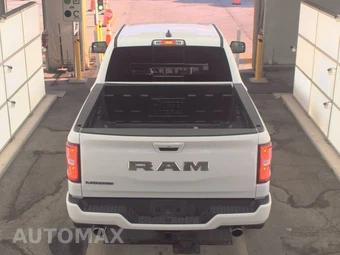 2025 Ram 1500 Laramie Crew Cab Short Bed - miniatura 5