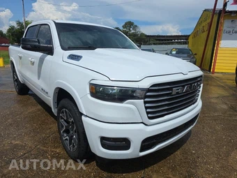 2025 Ram 1500 Laramie Crew Cab Short Bed - miniatura 3