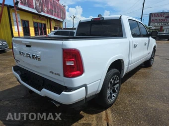 2025 Ram 1500 Laramie Crew Cab Short Bed - miniatura 4