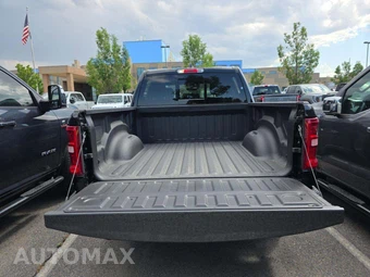 2025 Ram 1500 Laramie Crew Cab Short Bed - miniatura 14