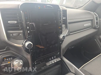 2025 Ram 1500 Laramie Crew Cab Short Bed - miniatura 11