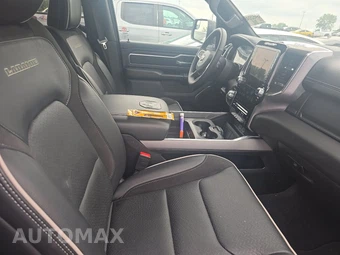 2025 Ram 1500 Laramie Crew Cab Short Bed - miniatura 8
