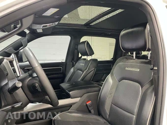 2025 Ram 1500 Laramie Crew Cab Short Bed - miniatura 14
