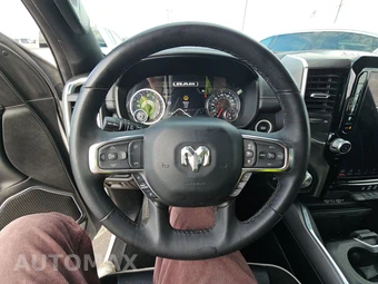 2025 Ram 1500 Laramie Crew Cab Short Bed - miniatura 10