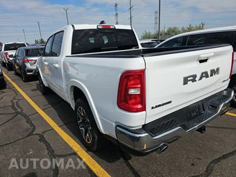 2025 Ram 1500 Laramie Crew Cab Short Bed - miniatura 6