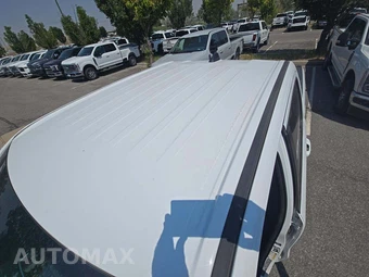 2025 Ram 1500 Laramie Crew Cab Short Bed - miniatura 12