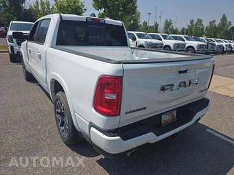 2025 Ram 1500 Laramie Crew Cab Short Bed - miniatura 2