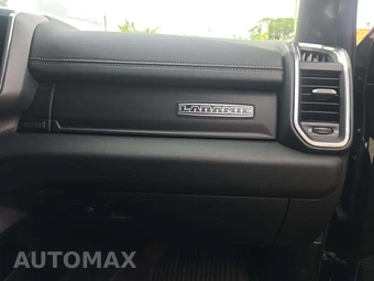 2025 Ram 1500 Laramie Crew Cab Short Bed - miniatura 19