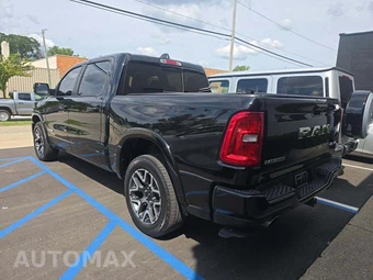 2025 Ram 1500 Laramie Crew Cab Short Bed - miniatura 2