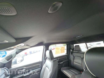 2025 Ram 1500 Laramie Crew Cab Short Bed - miniatura 11