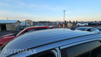 2025 Ram 1500 Laramie Crew Cab Short Bed - miniatura 17