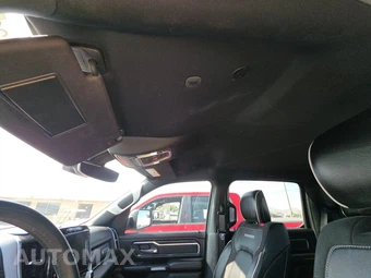 2025 Ram 1500 Laramie Crew Cab Short Bed - miniatura 19