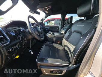 2025 Ram 1500 Laramie Crew Cab Short Bed - miniatura 7