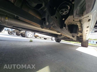 2025 Ram 1500 Laramie Crew Cab Short Bed - miniatura 17