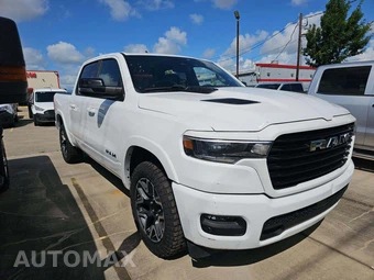 2025 Ram 1500 Laramie Crew Cab Short Bed - miniatura 2