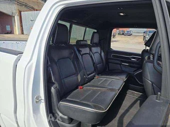2025 Ram 1500 Laramie Crew Cab Short Bed - miniatura 16