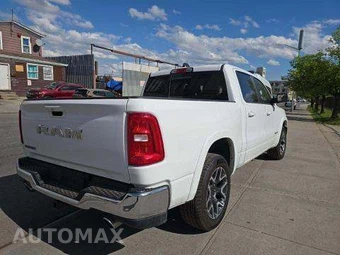 2025 Ram 1500 Laramie Crew Cab Short Bed - miniatura 3