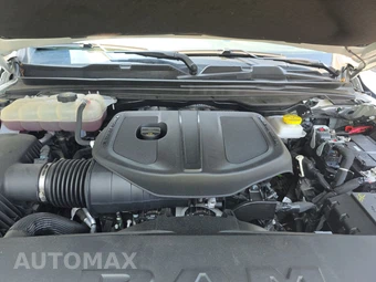 2025 Ram 1500 Laramie Crew Cab Short Bed - miniatura 16