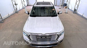 2025 Ram 1500 Laramie Crew Cab Short Bed - miniatura 2