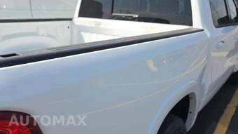 2025 Ram 1500 Laramie Crew Cab Short Bed - miniatura 23