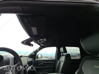 2025 Ram 1500 Laramie Crew Cab Short Bed - miniatura 18
