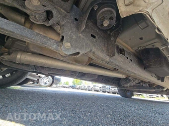 2025 Ram 1500 Laramie Crew Cab Short Bed - miniatura 17