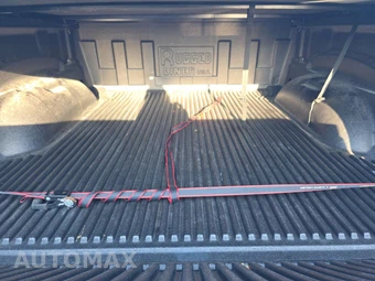 2025 Ram 1500 Laramie Crew Cab Short Bed - miniatura 16