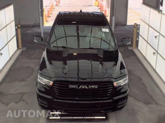 2025 Ram 1500 Laramie Crew Cab Short Bed - miniatura 2