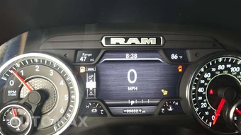 2025 Ram 1500 Laramie Crew Cab Short Bed - miniatura 21