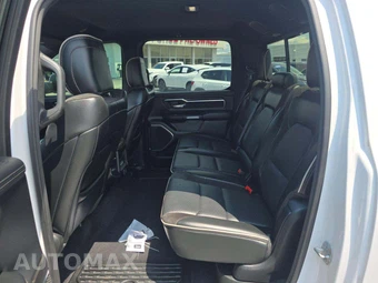 2025 Ram 1500 Laramie Crew Cab Short Bed - miniatura 10