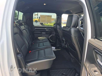 2025 Ram 1500 Laramie Crew Cab Short Bed - miniatura 13