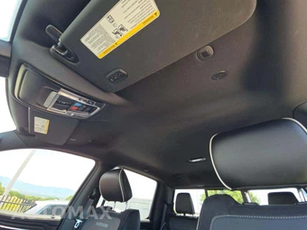 2025 Ram 1500 Laramie Crew Cab Short Bed - miniatura 8