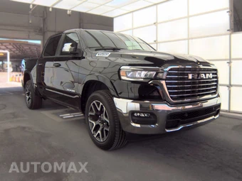 2025 Ram 1500 Laramie Crew Cab Short Bed - miniatura 3