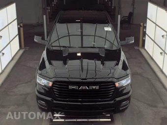2025 Ram 1500 Laramie Crew Cab Short Bed - miniatura 2
