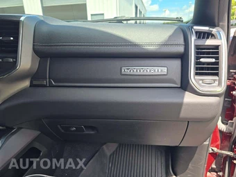 2025 Ram 1500 Laramie Crew Cab Short Bed - miniatura 16