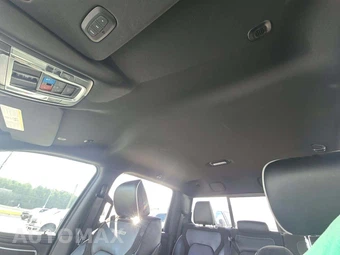 2025 Ram 1500 Laramie Crew Cab Short Bed - miniatura 11